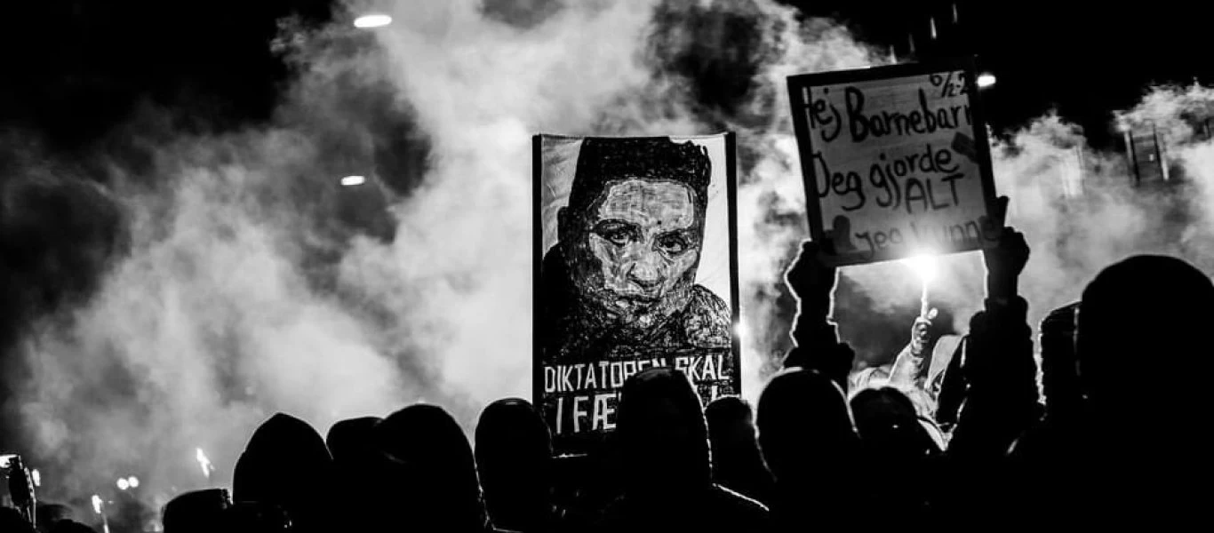 Δανία: Χιλιάδες πολίτες στους δρόμους κατά της πρότασης Μητσοτάκη για το πιστοποιητικό εμβολιασμού για COVID-19 (upd)